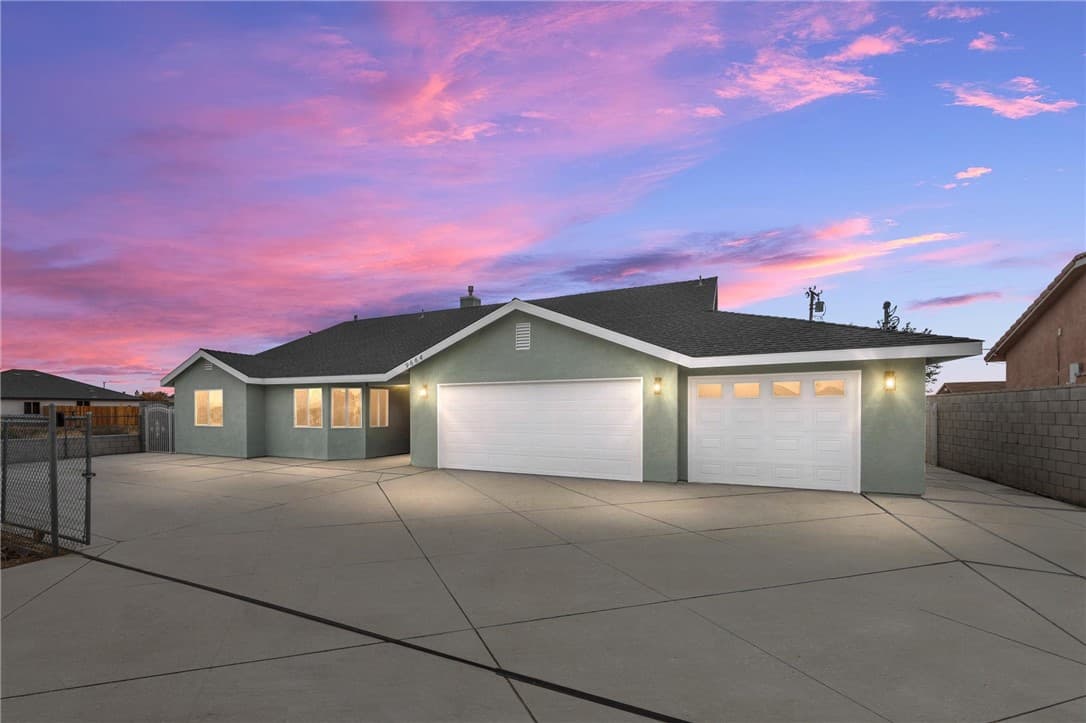 9664 Mendiburu Rd, California City, CA 93505