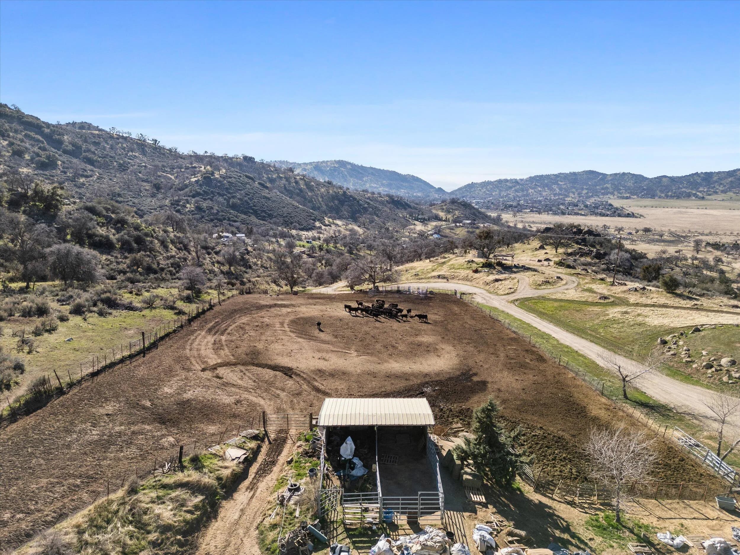 18024 Pellisier Rd, Tehachapi, CA 93561